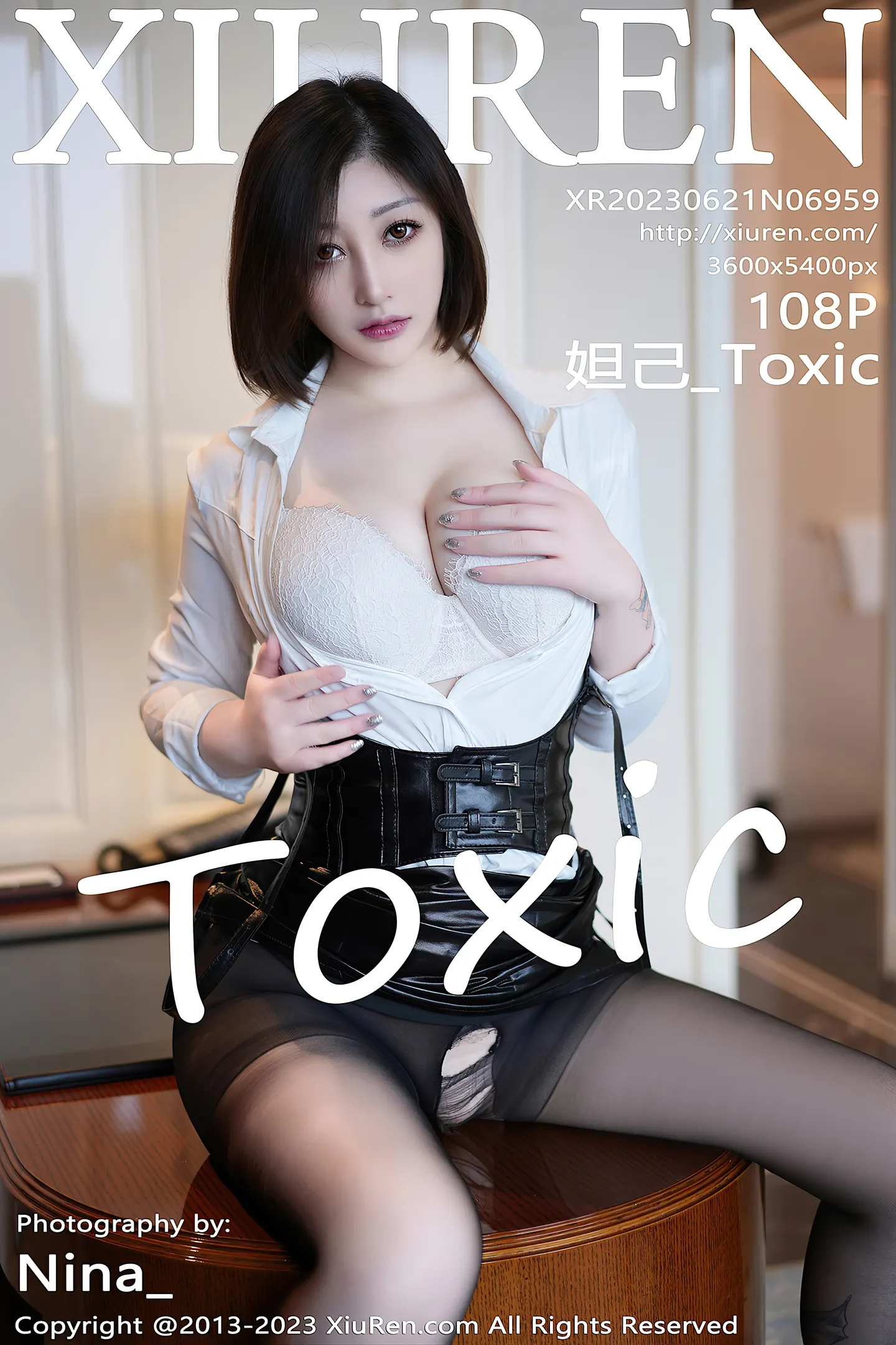 [XiuRen秀人网]No.6959_女神妲己_Toxic性感白色蕾丝内衣配魅惑黑丝秀雪峰美臀诱惑写真108P-秀人网 - XiuRen.Space